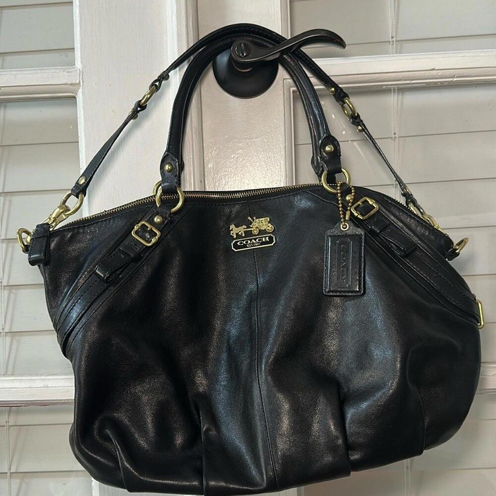 Coach Madison Sophia Black Leather Hobo Bag Style 16261 Slouchy Shoulder Purse